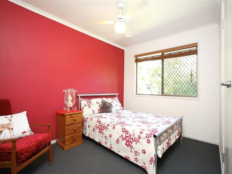 6 Mulla Close, Riverhills QLD 4074