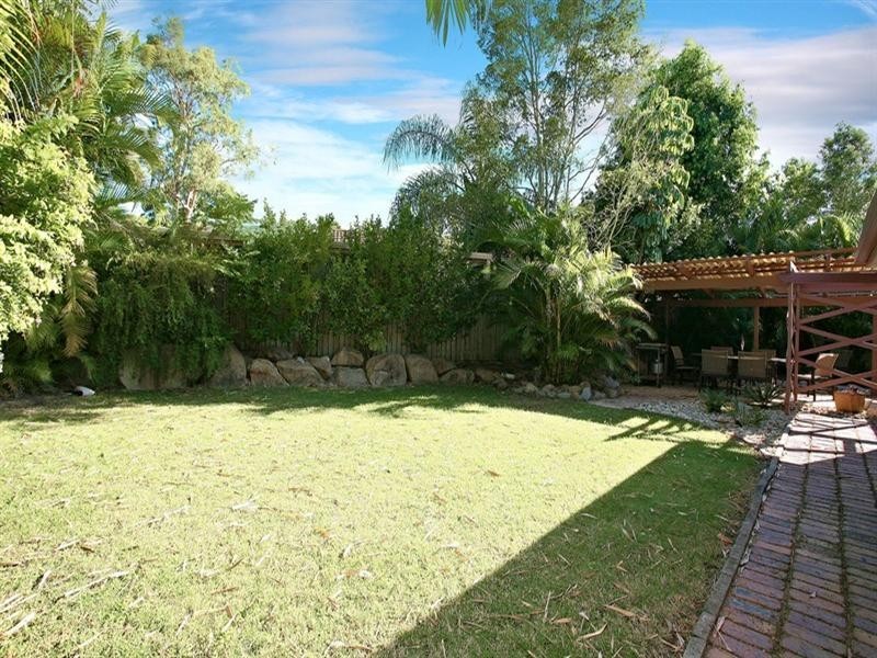 6 Mulla Close, Riverhills QLD 4074