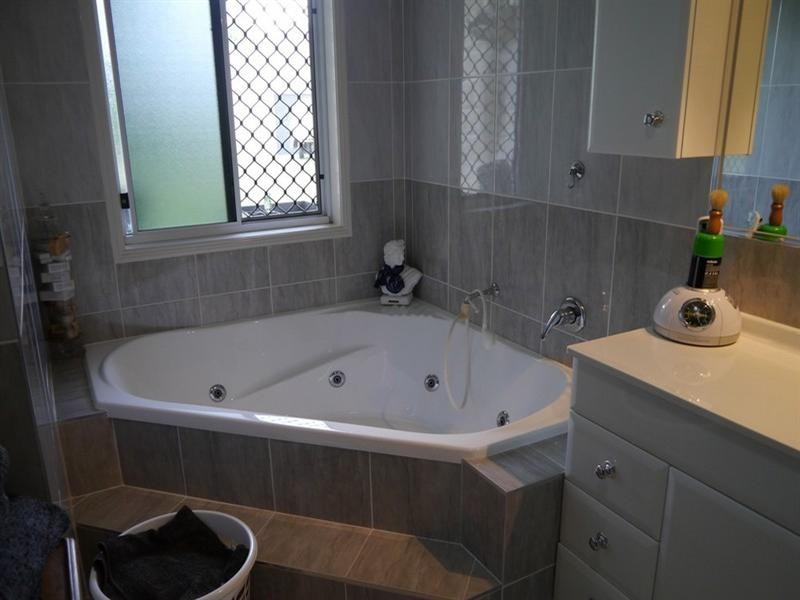 303 Ritchie Road, Pallara QLD 4110