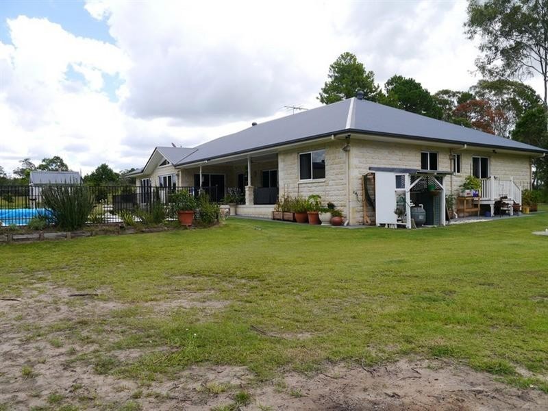 303 Ritchie Road, Pallara QLD 4110