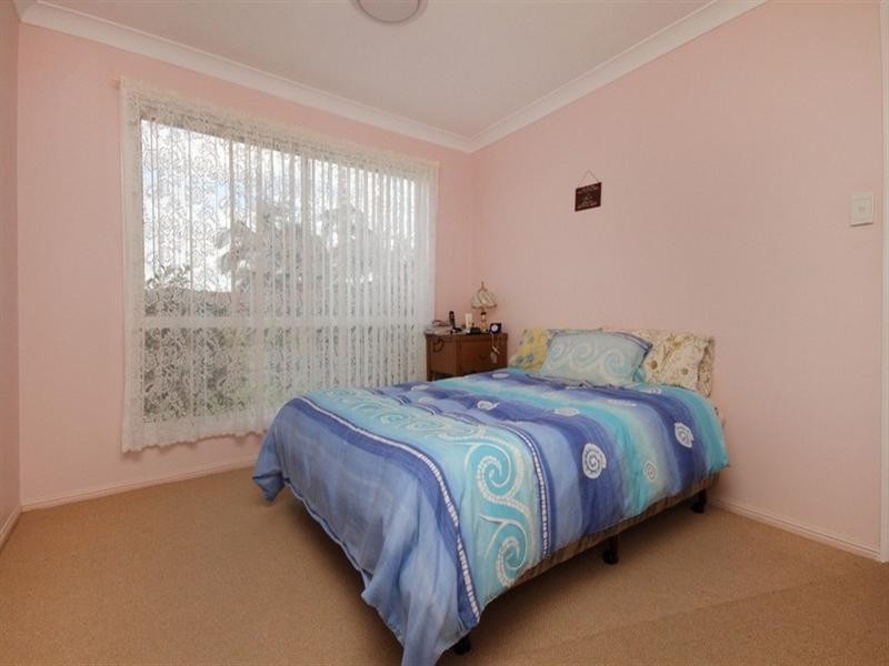 4 Bowerbird Close, Doolandella QLD 4077