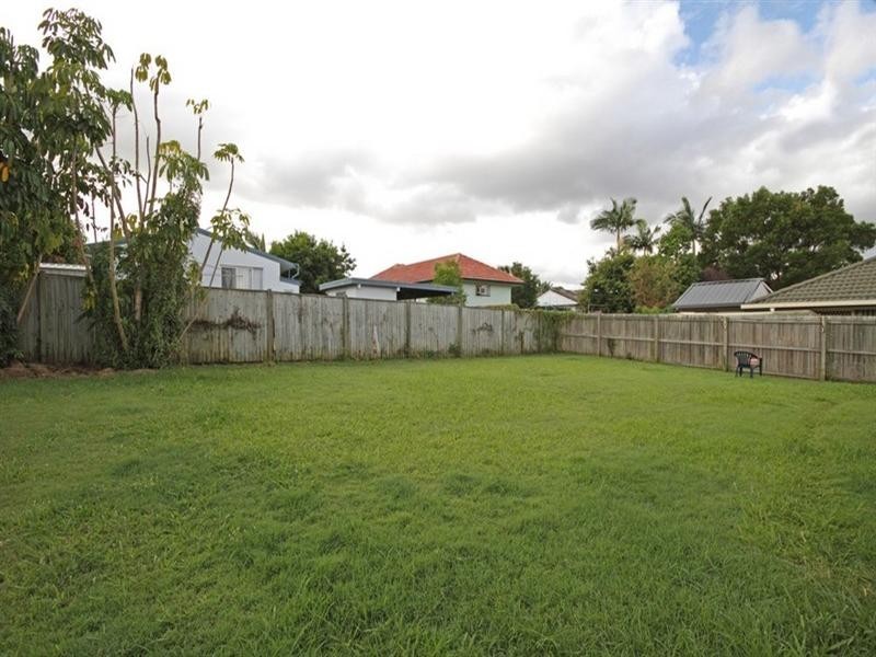 4 Bowerbird Close, Doolandella QLD 4077
