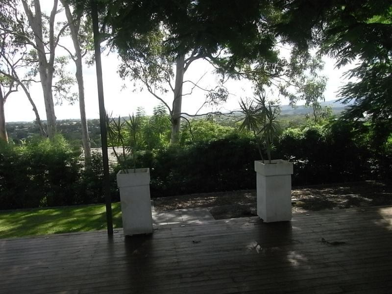 Jamboree Heights QLD 4074