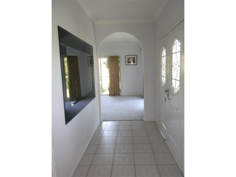 10 Abel Smith Crescent, Mount Ommaney QLD 4074