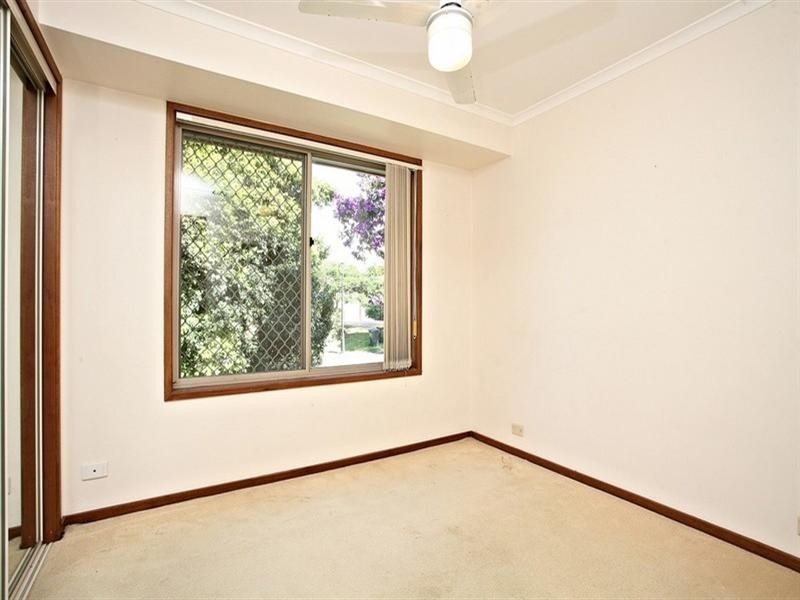 1 Janie Close, Sinnamon Park QLD 4073