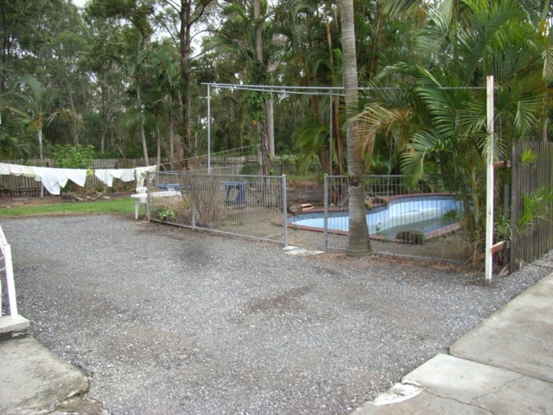 74 Van Dieren Road, Pallara QLD 4110