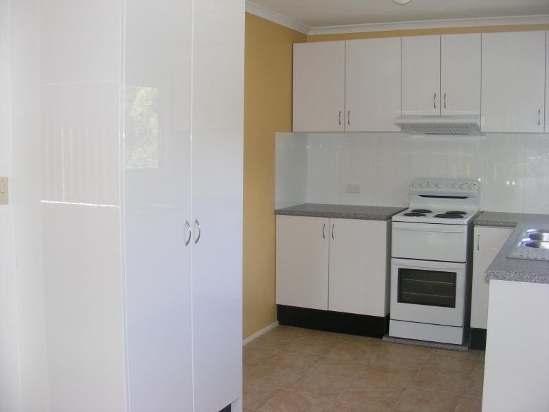 1 Badge Street, Jamboree Heights QLD 4074