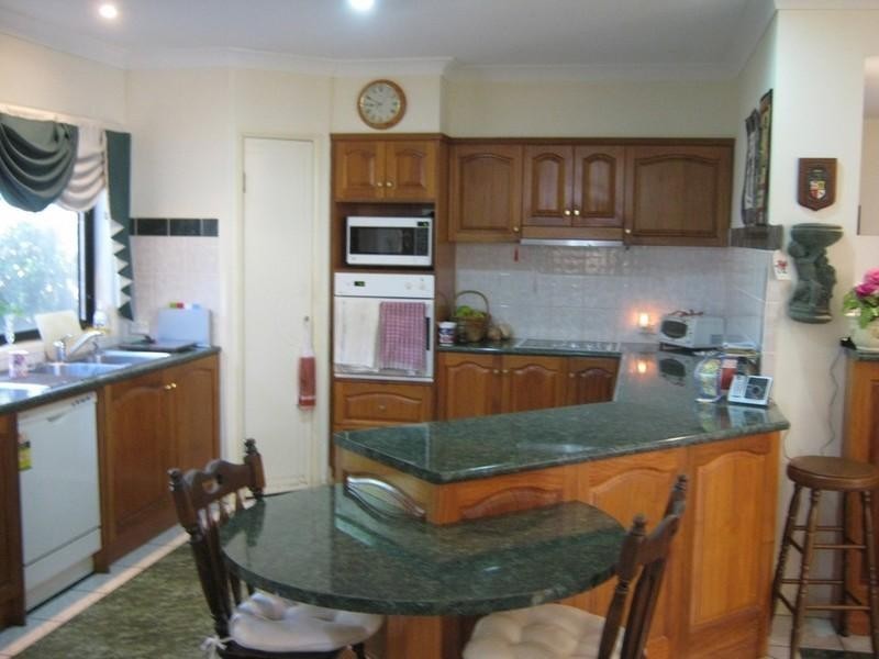 39 Muirfield Crescent, Oxley QLD 4075