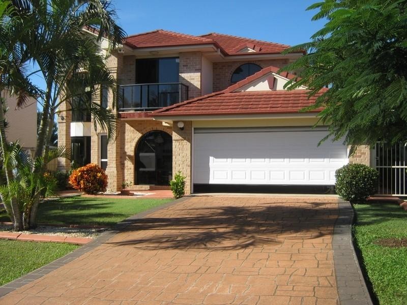 39 Muirfield Crescent, Oxley QLD 4075