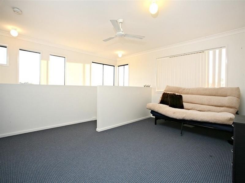 25 Copmanhurst Place, Sumner QLD 4074