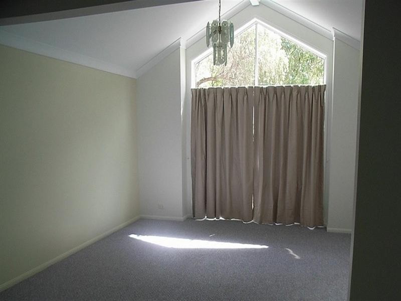 26 Apanie Street, Middle Park QLD 4074