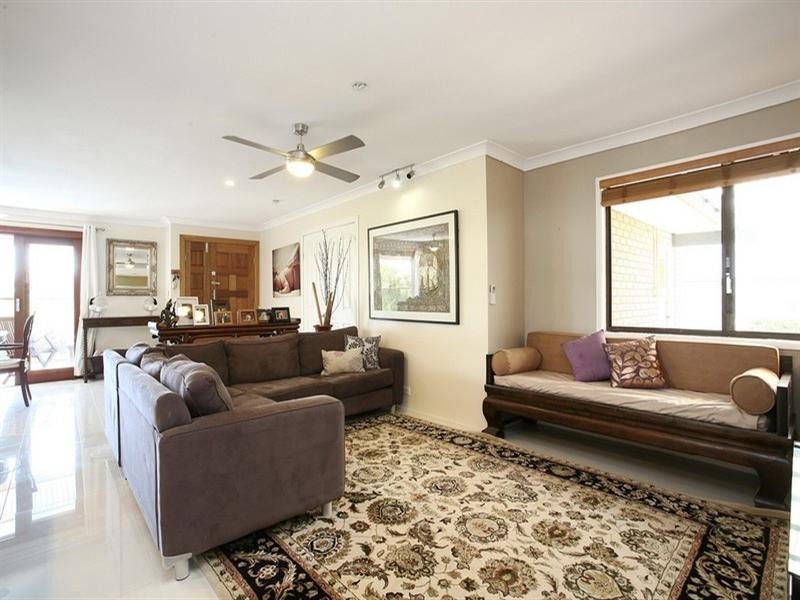 18 Penong Street, Westlake QLD 4074