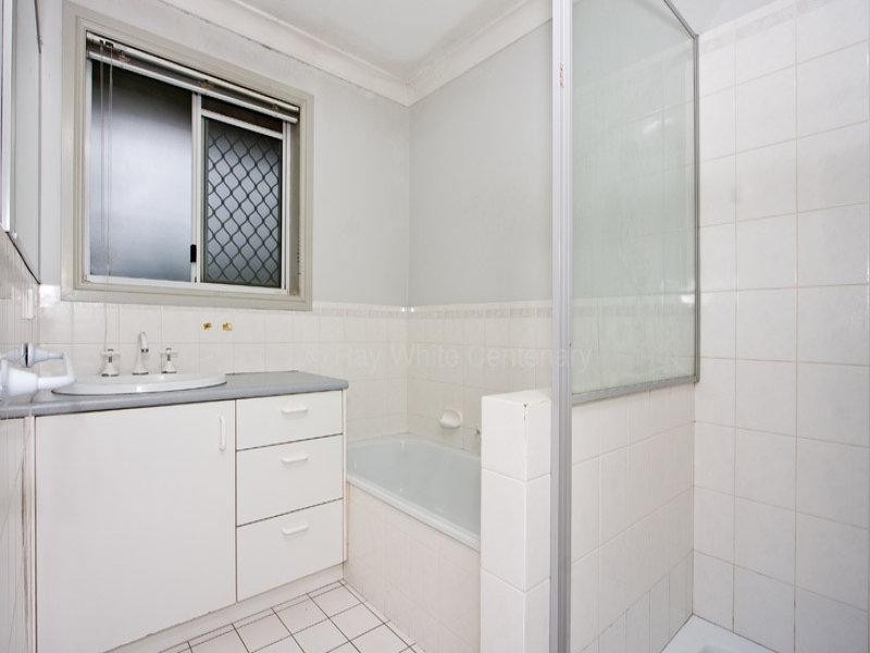 76 Glen Ross Road, Sinnamon Park QLD 4073