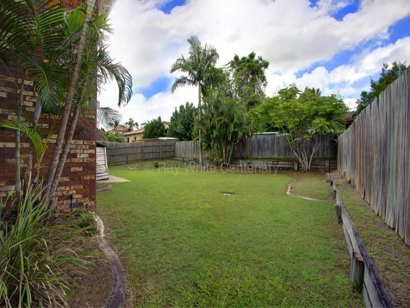 76 Glen Ross Road, Sinnamon Park QLD 4073