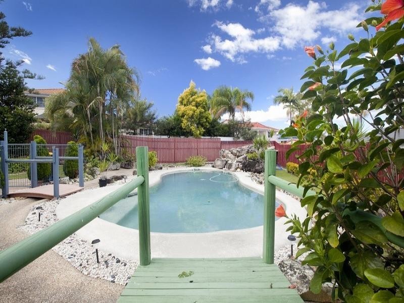 21 Woolner Place, Mount Ommaney QLD 4074