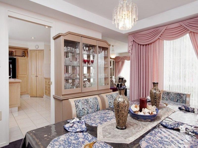 21 Woolner Place, Mount Ommaney QLD 4074