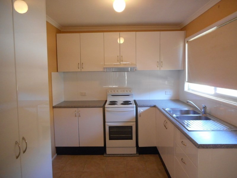 1 Badge Street, Jamboree Heights QLD 4074