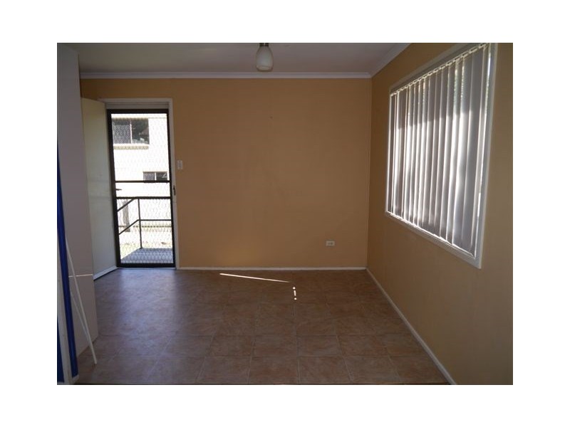 1 Badge Street, Jamboree Heights QLD 4074