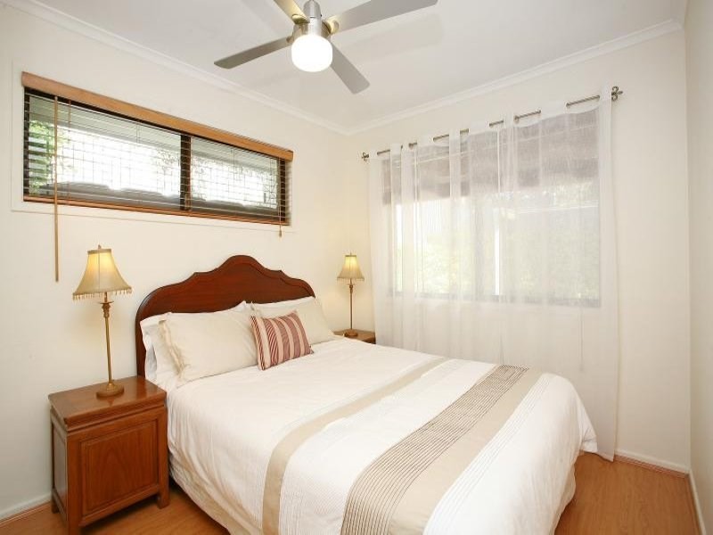 18 Penong Street, Westlake QLD 4074