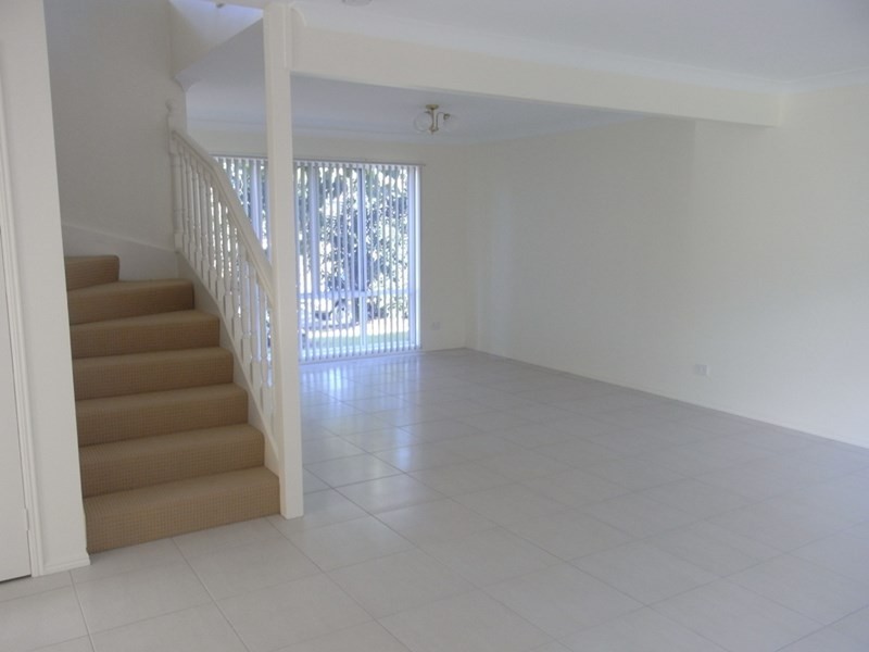 128 Horizon Drive, Middle Park QLD 4074