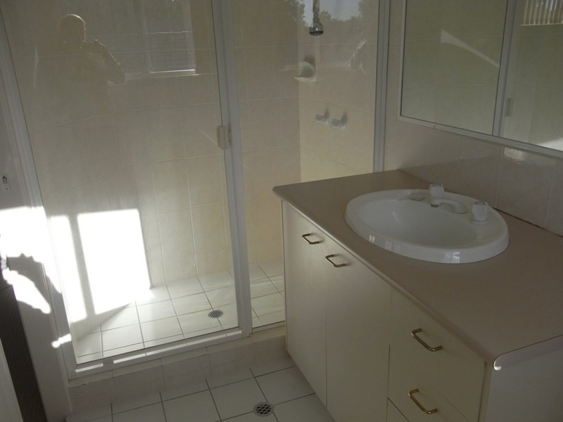 128 Horizon Drive, Middle Park QLD 4074