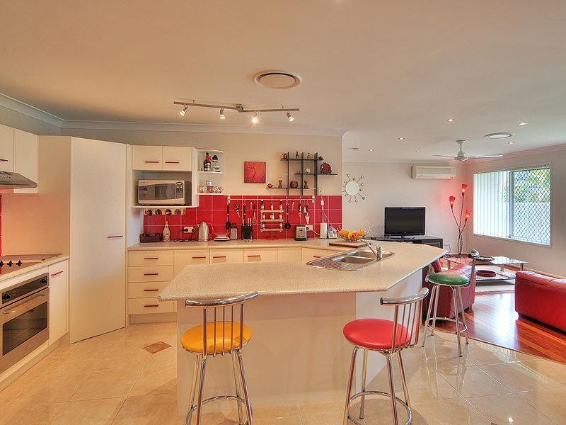 30 Curlew Place, Riverhills QLD 4074