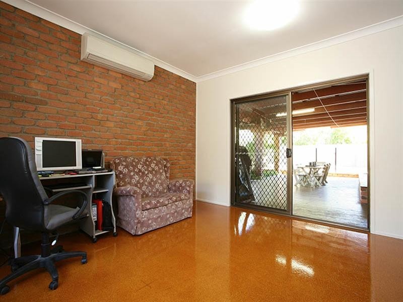 83 Raeside Street, Westlake QLD 4074