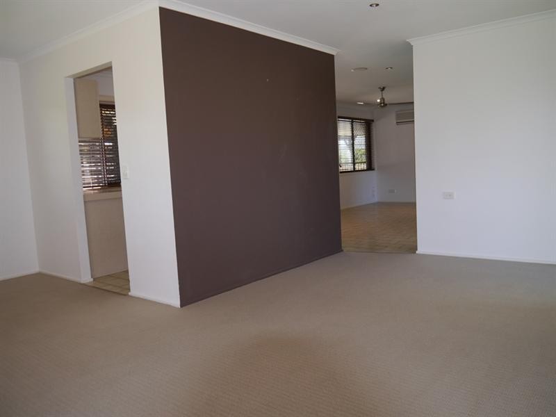 24 Loddon Street, Riverhills QLD 4074