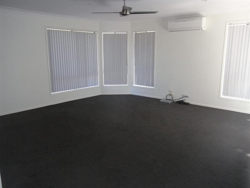 Sinnamon Park QLD 4073