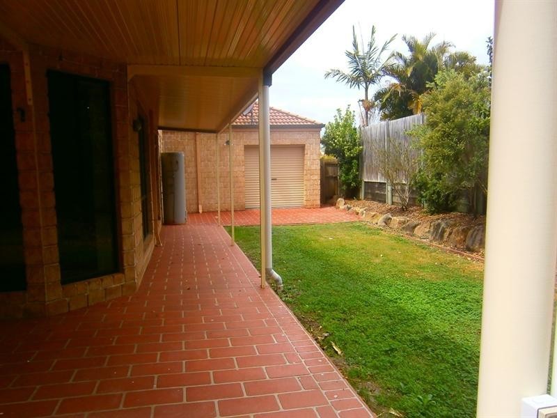 Sinnamon Park QLD 4073