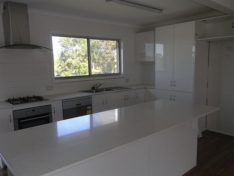 Jamboree Heights QLD 4074