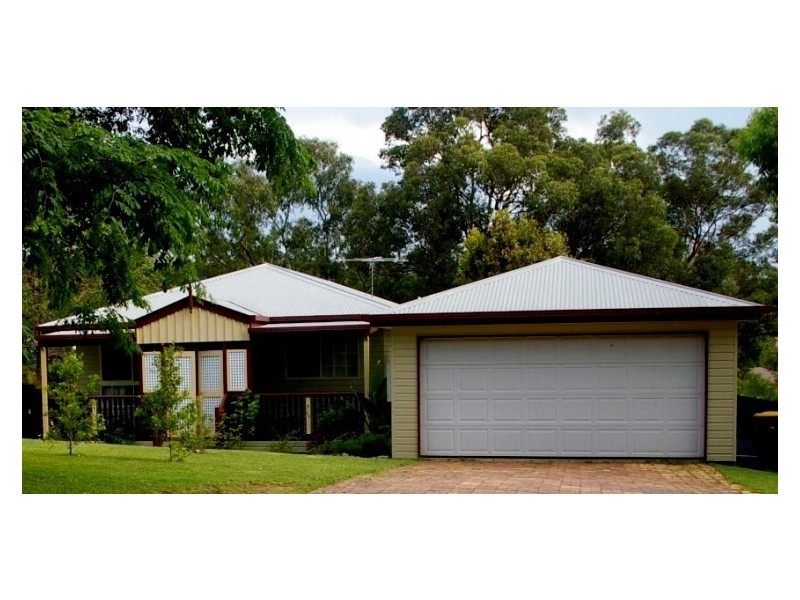 Seventeen Mile Rocks QLD 4073