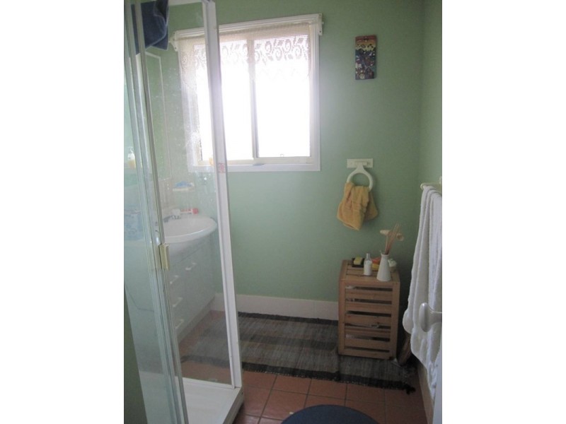 Seventeen Mile Rocks QLD 4073