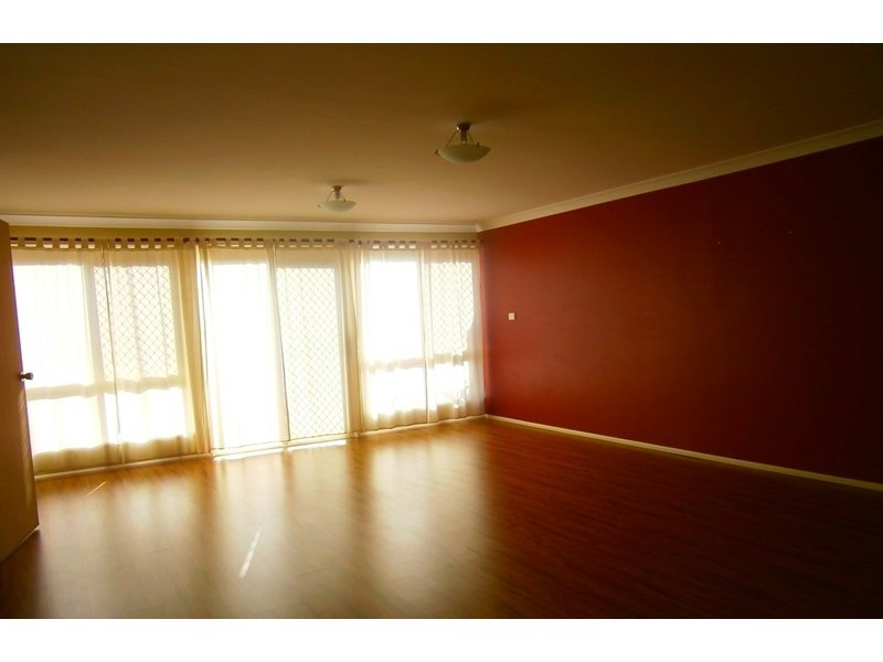 Seventeen Mile Rocks QLD 4073