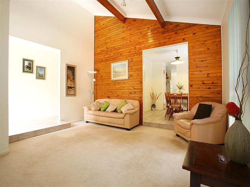 6 Colonsay Street, Middle Park QLD 4074