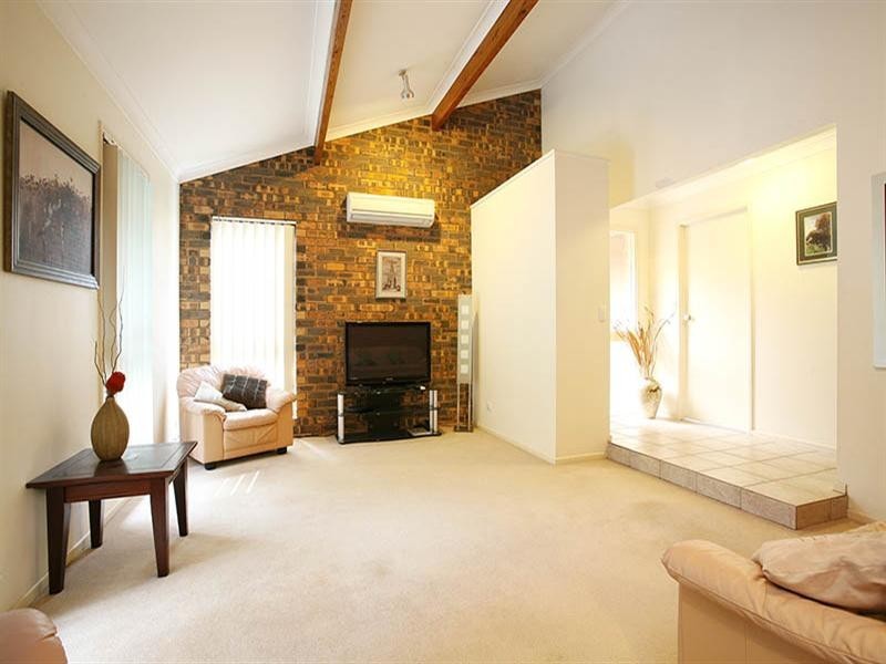 6 Colonsay Street, Middle Park QLD 4074