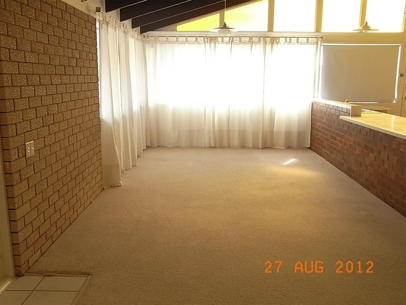 71 Brownie Street, Jamboree Heights QLD 4074