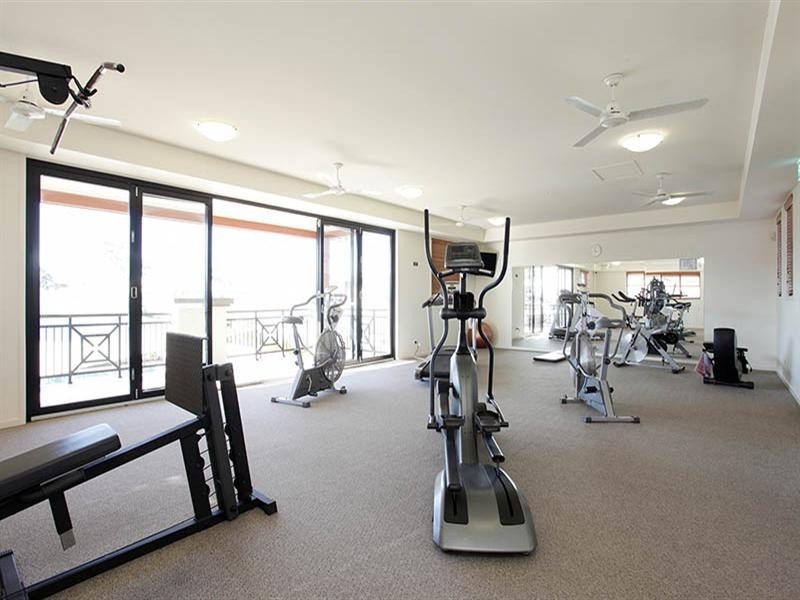 18 Augusta Crescent, Mount Ommaney QLD 4074