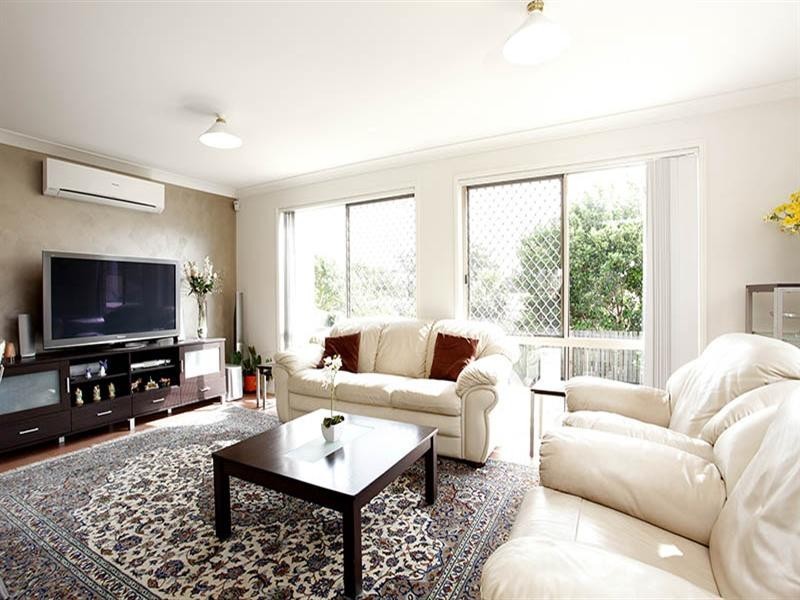 12 Lucinda Close, Sinnamon Park QLD 4073