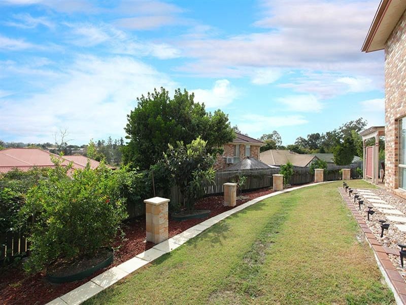 12 Lucinda Close, Sinnamon Park QLD 4073