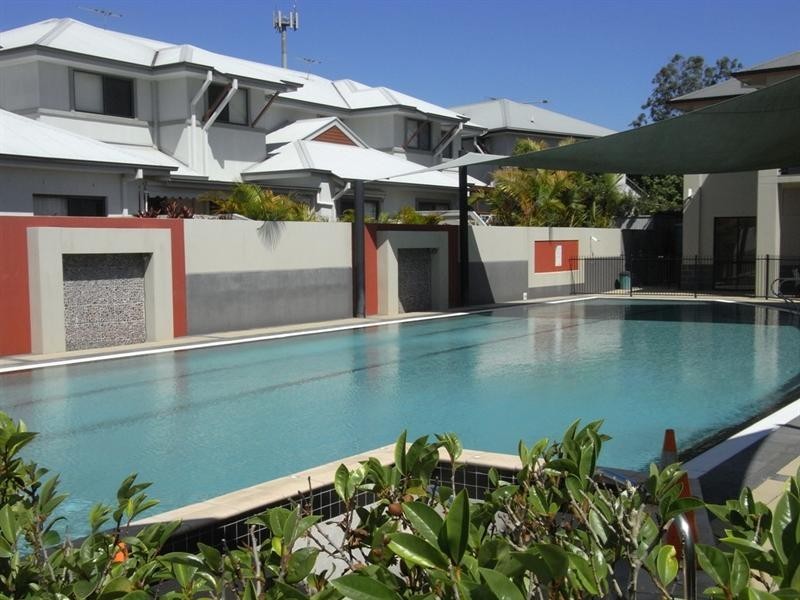 Mount Ommaney QLD 4074