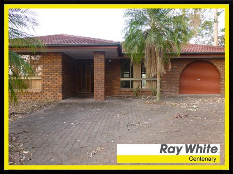 7 Nambung Close, Riverhills QLD 4074