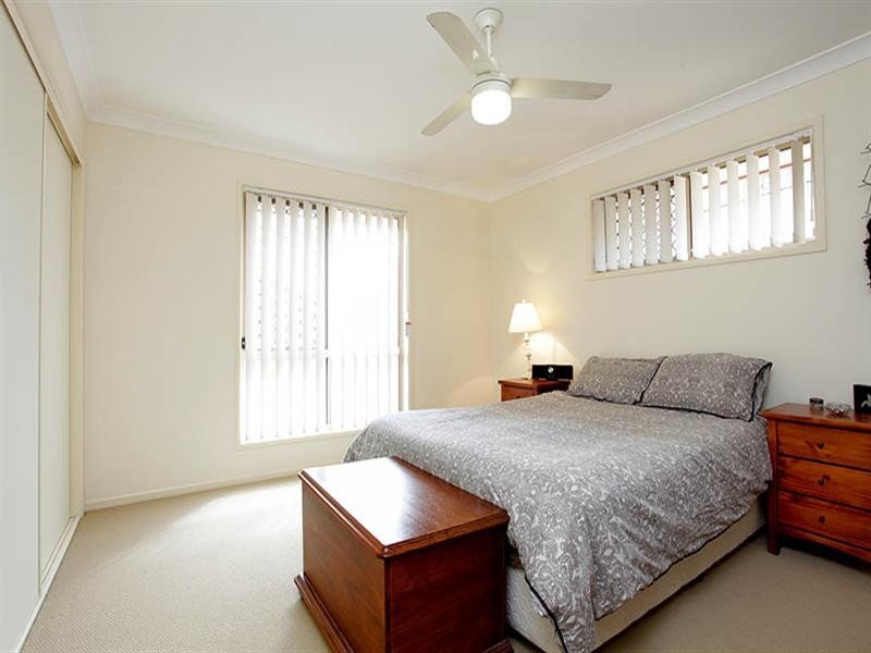 8 Eloise Place, Sumner QLD 4074