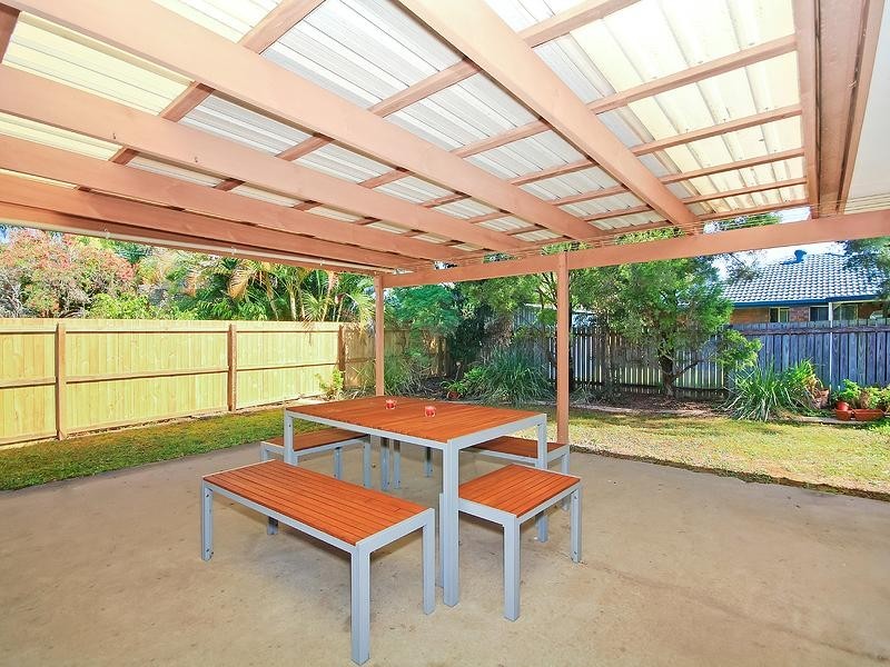 23 Loddon Street, Riverhills QLD 4074