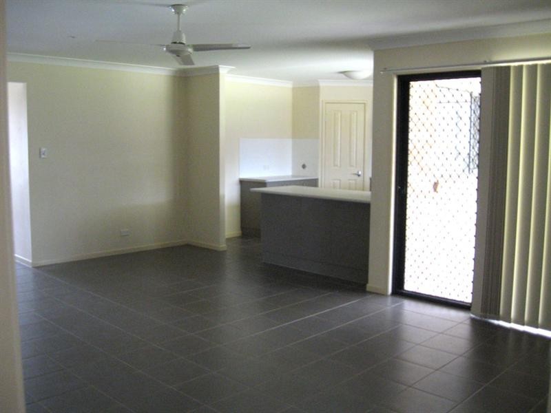 44 Emily Place, Sumner QLD 4074