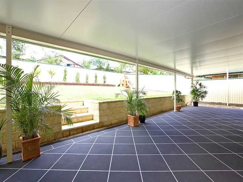 10 Loddon Street, Riverhills QLD 4074