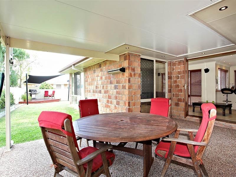 74 Dewsbury Street, Middle Park QLD 4074