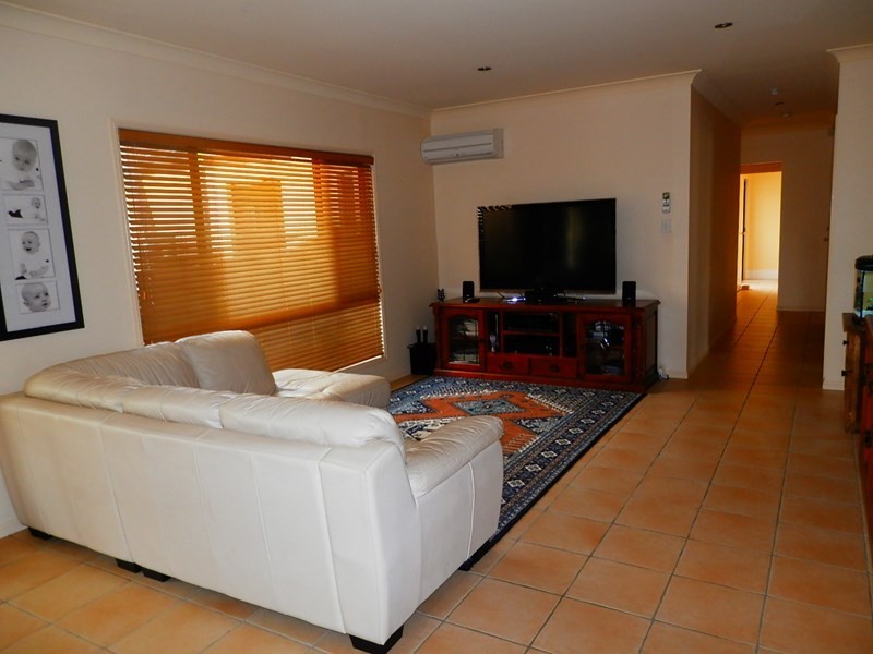 Sinnamon Park QLD 4073