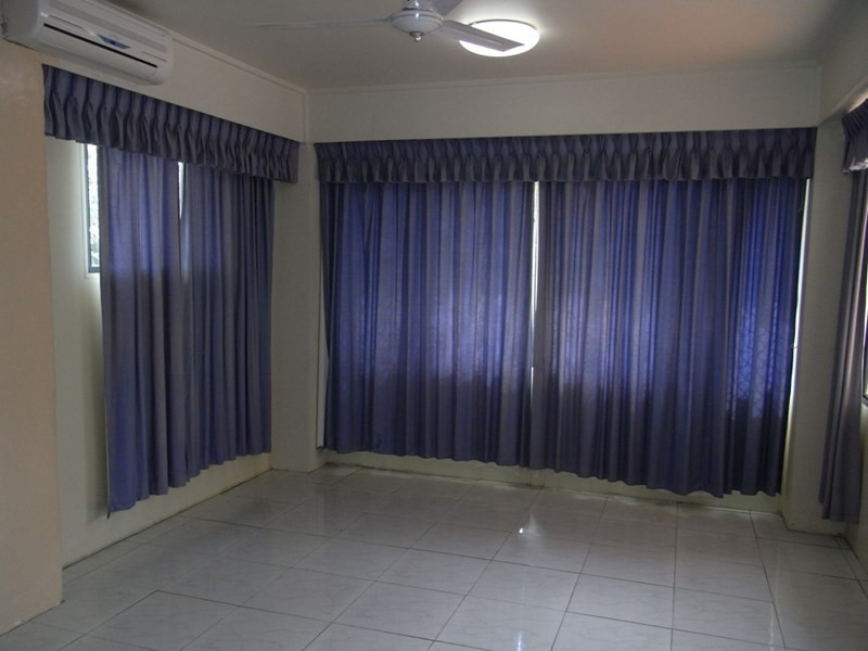 Seventeen Mile Rocks QLD 4073