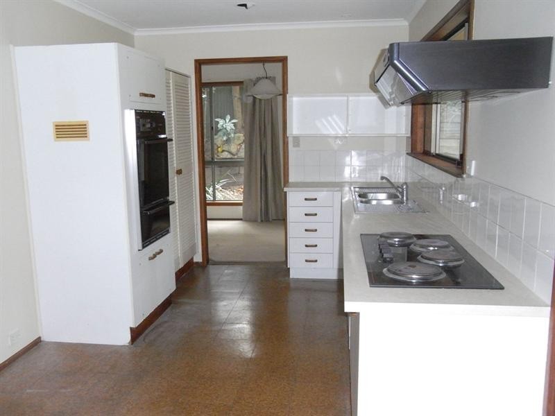 Seventeen Mile Rocks QLD 4073